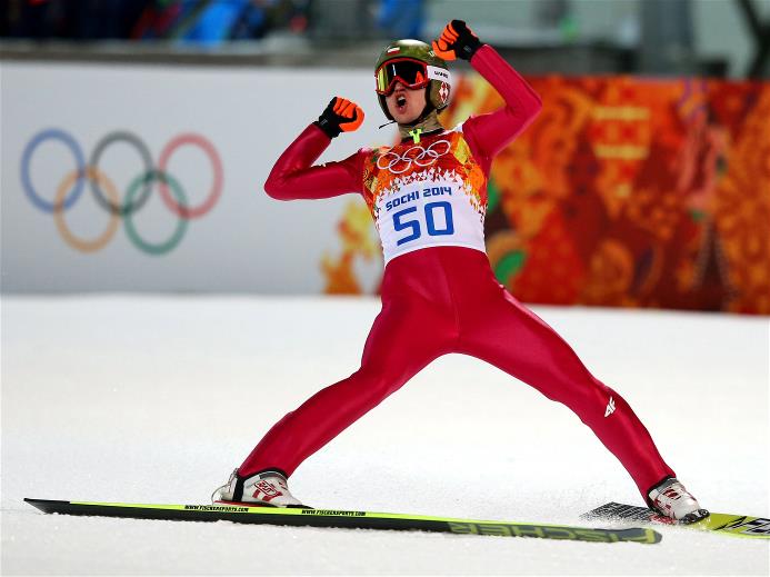 iПольский лыжник выиграл титул Чемпиона в соревнованиях по прыжкам на лыжах с трамплина в Сочи