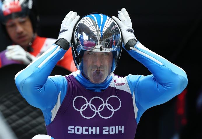 Саночник из Италии Армин Цоггелер выиграл шестую Олимпийскую медаль