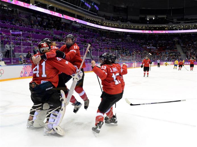 Бронзовую медаль по женскому хоккею завоевала сборная Швейцарии