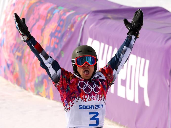 Сноубордист из России Вик Уайлд взял золото Олимпиады в параллельном слаломе