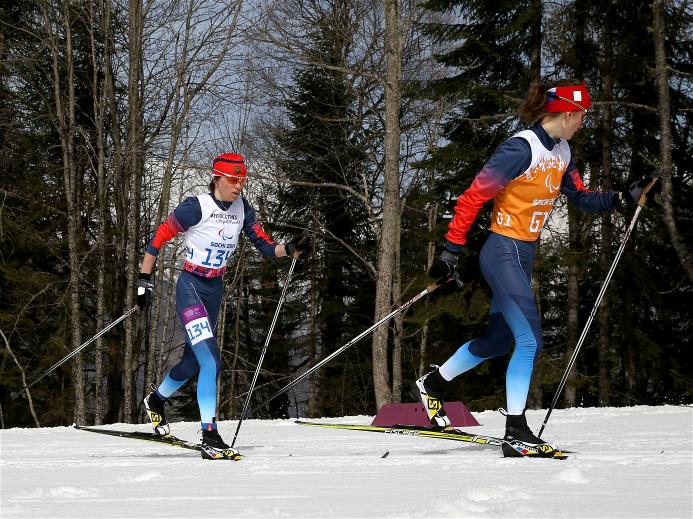 Лыжницы из России завоевали золото и серебро на дистанции в 15 километров