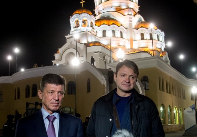 В новом храме Нерукотворного Образа Христа Спасителя в Сочи прошла первая служба